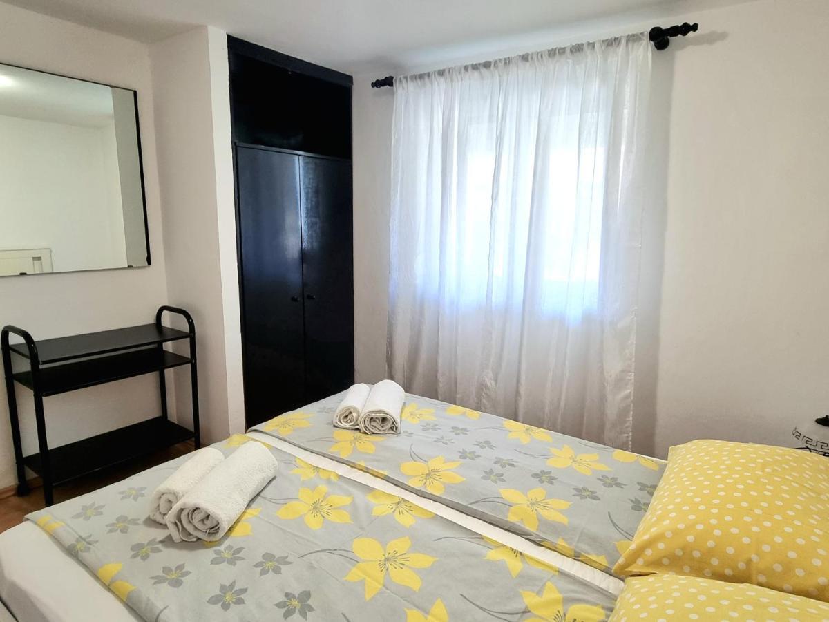 Apartment Deni Skrbčići Bagian luar foto